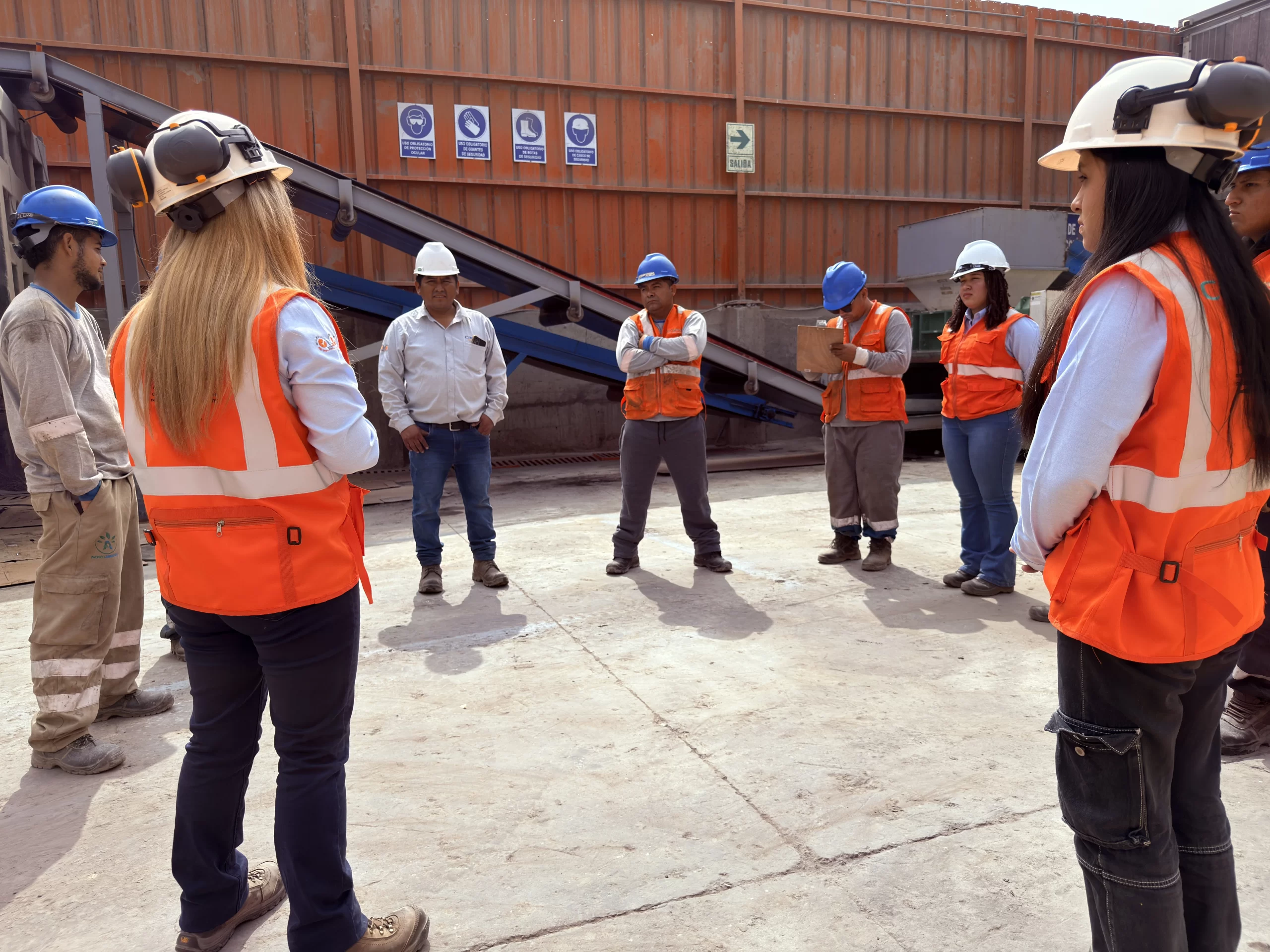 Equipo de Ingenieras y Supervisoras SSOMA